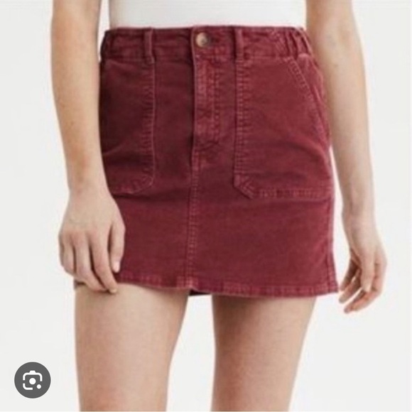 American Eagle  Corduroy Mini Skirt, Burgundy size 10 - Picture 1 of 6